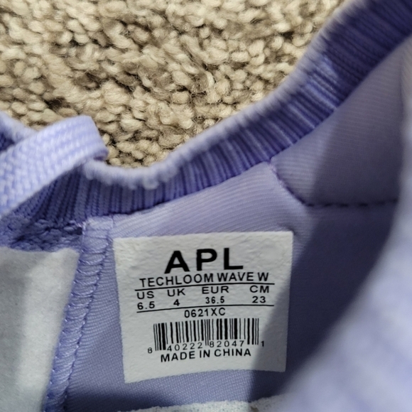 New In Box! APL Techloom Wave Bellflower Slide On Sneakers Size 6.5 - Picture 8 of 9
